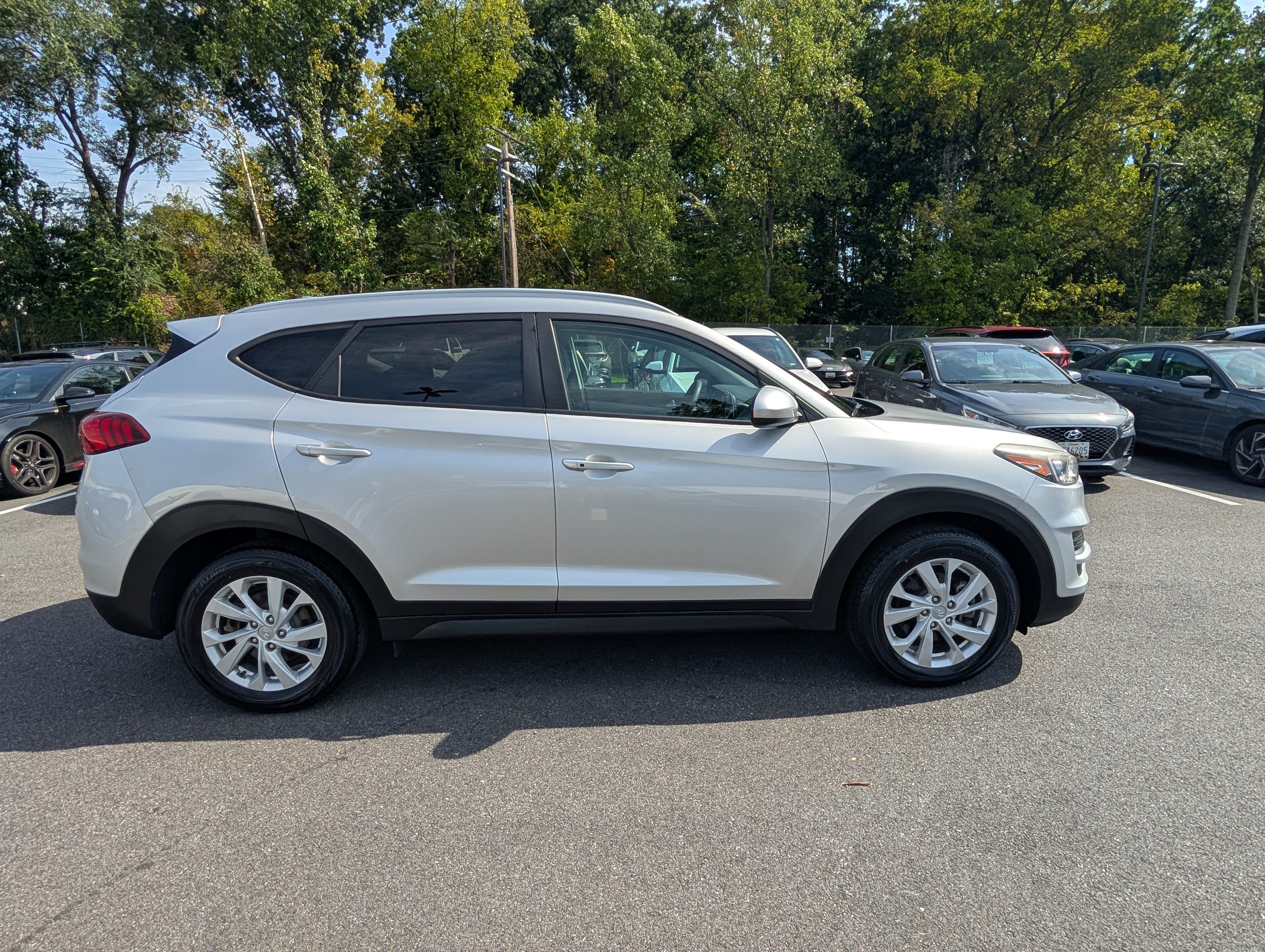 Used 2019 Hyundai Tucson Value AWD/4WD image 2