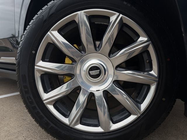 Used 2022 Cadillac Escalade Premium Luxury w/ Performance Package AWD/4WD image 11