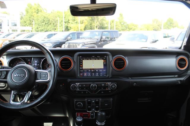 Used 2023 Jeep Gladiator Mojave w/ LED Lighting Group AWD/4WD image 13