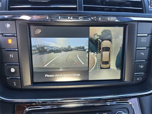 Used 2017 Lincoln Continental Reserve w/ Technology Package image 12