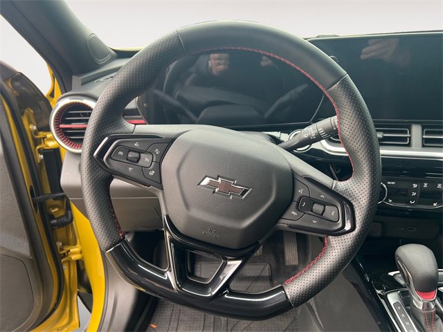 Used 2024 Chevrolet Trax RS w/ Driver Confidence Package image 12