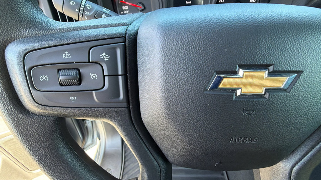 Used 2025 Chevrolet Silverado 1500 Custom image 19