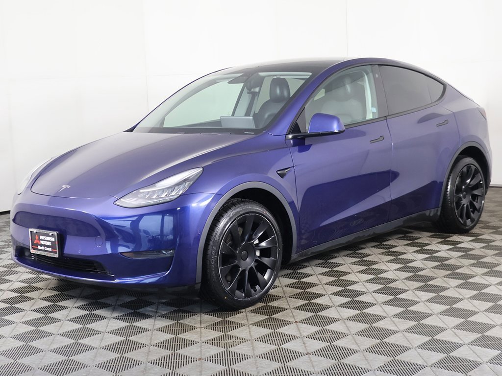 Used 2021 Tesla Model Y Long Range image 8