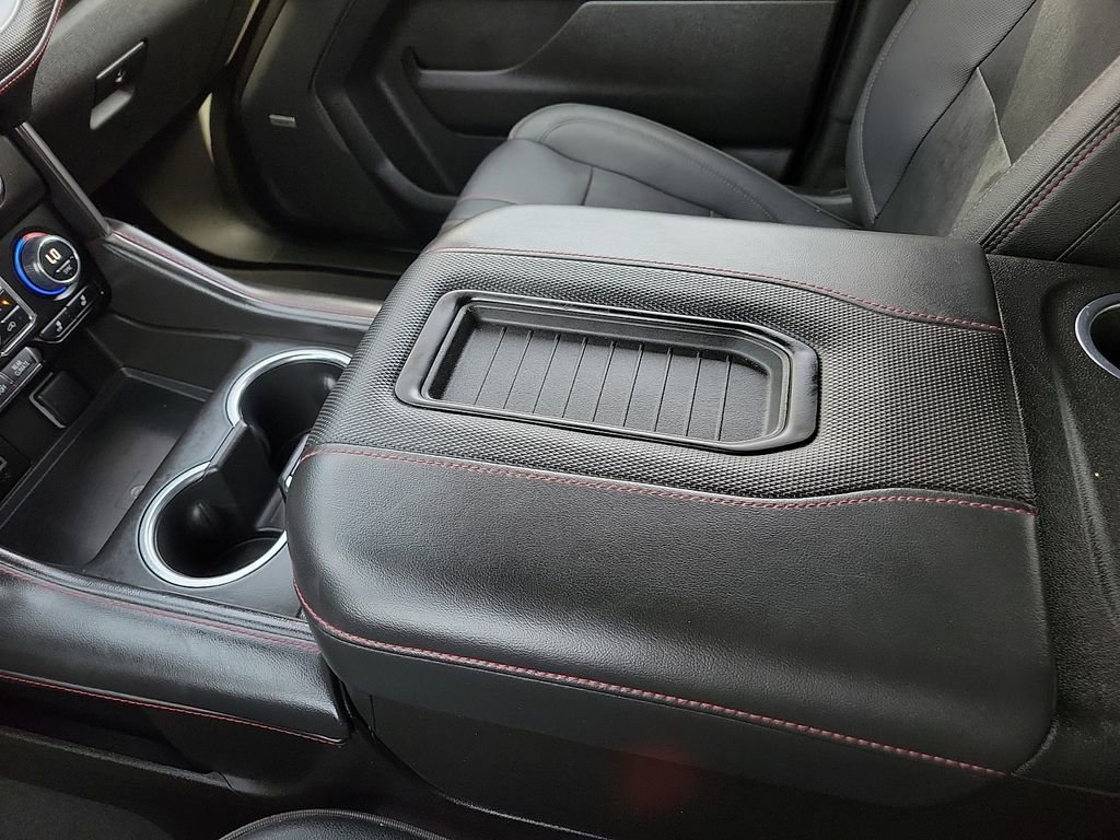 Used 2023 Chevrolet Suburban RST w/ Luxury Package image 25