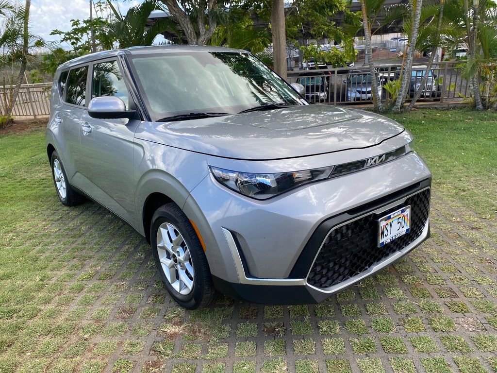 Used 2023 Kia Soul LX w/ LX Technology Package