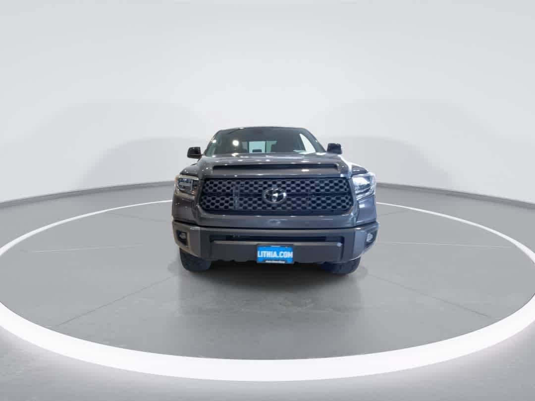 Used 2021 Toyota Tundra Limited w/ Nightshade Special Edition AWD/4WD image 3