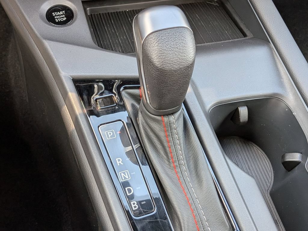 New 2026 Nissan Sentra SR FWD image 17