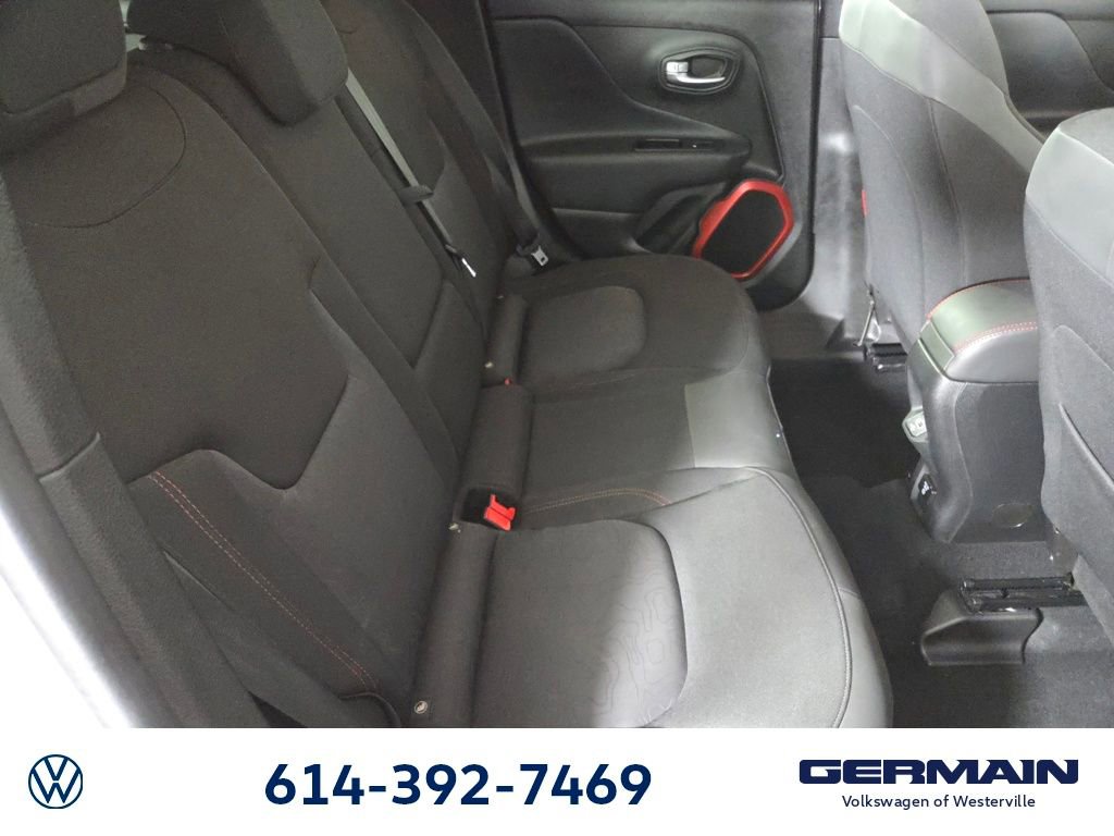 Used 2019 Jeep Renegade Trailhawk w/ Safety and Security Group image 21