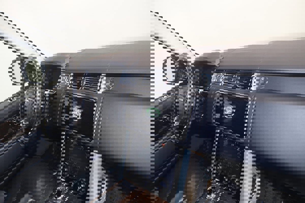 Used 2022 Land Rover Range Rover Westminster Edition image 44