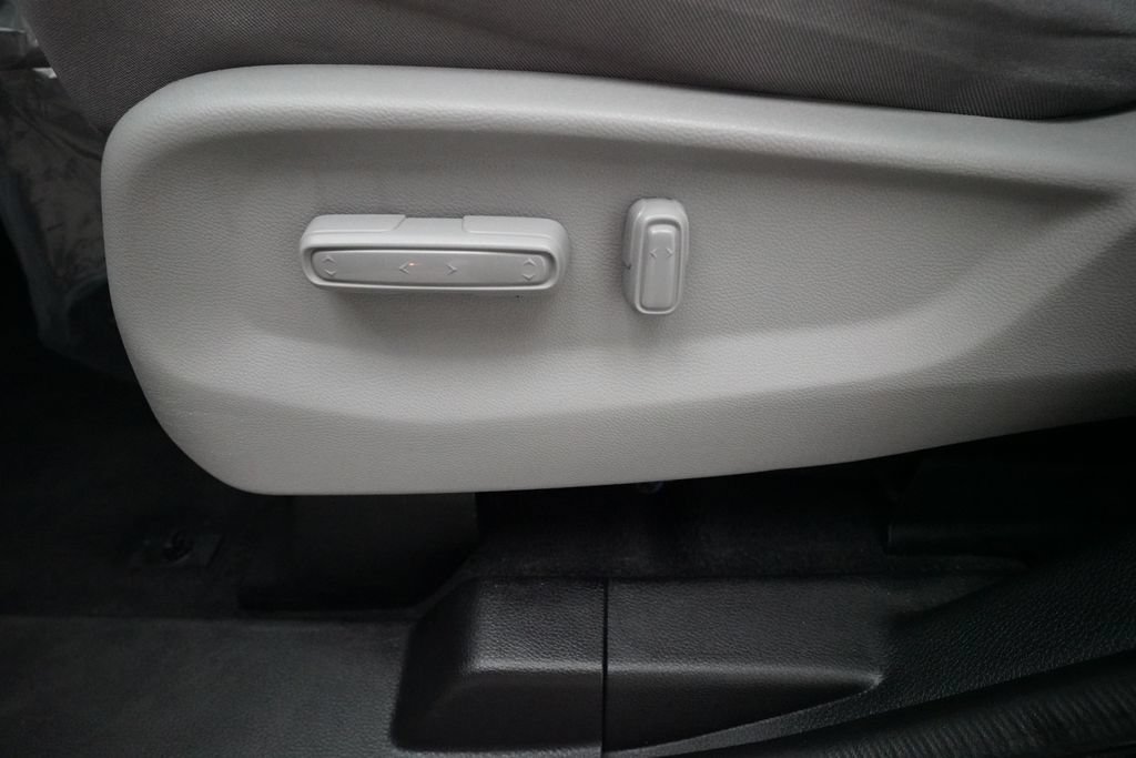 Used 2019 Honda Odyssey LX image 29