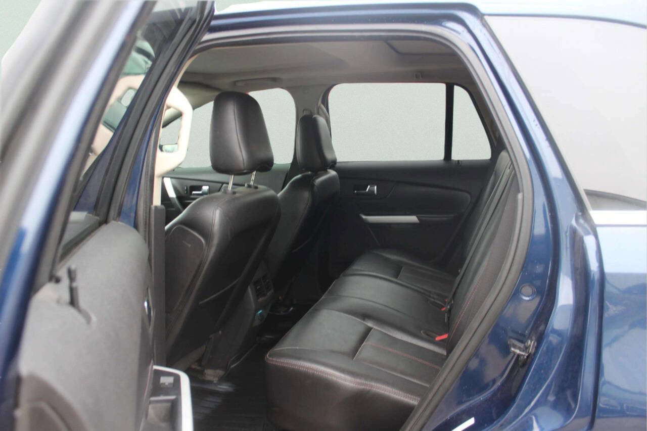 Used 2012 Ford Edge Limited AWD/4WD image 7