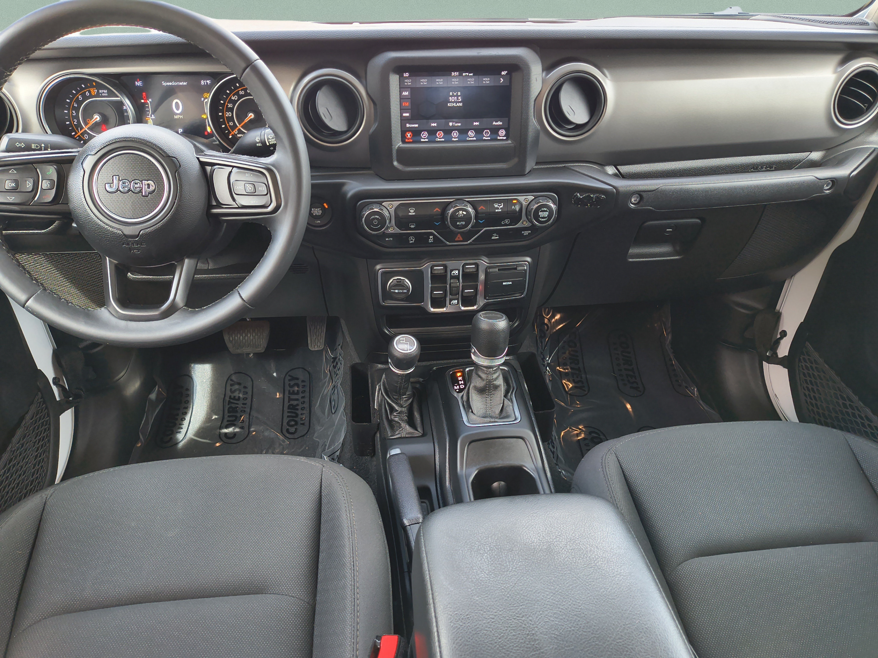 Used 2021 Jeep Gladiator Sport AWD/4WD image 13