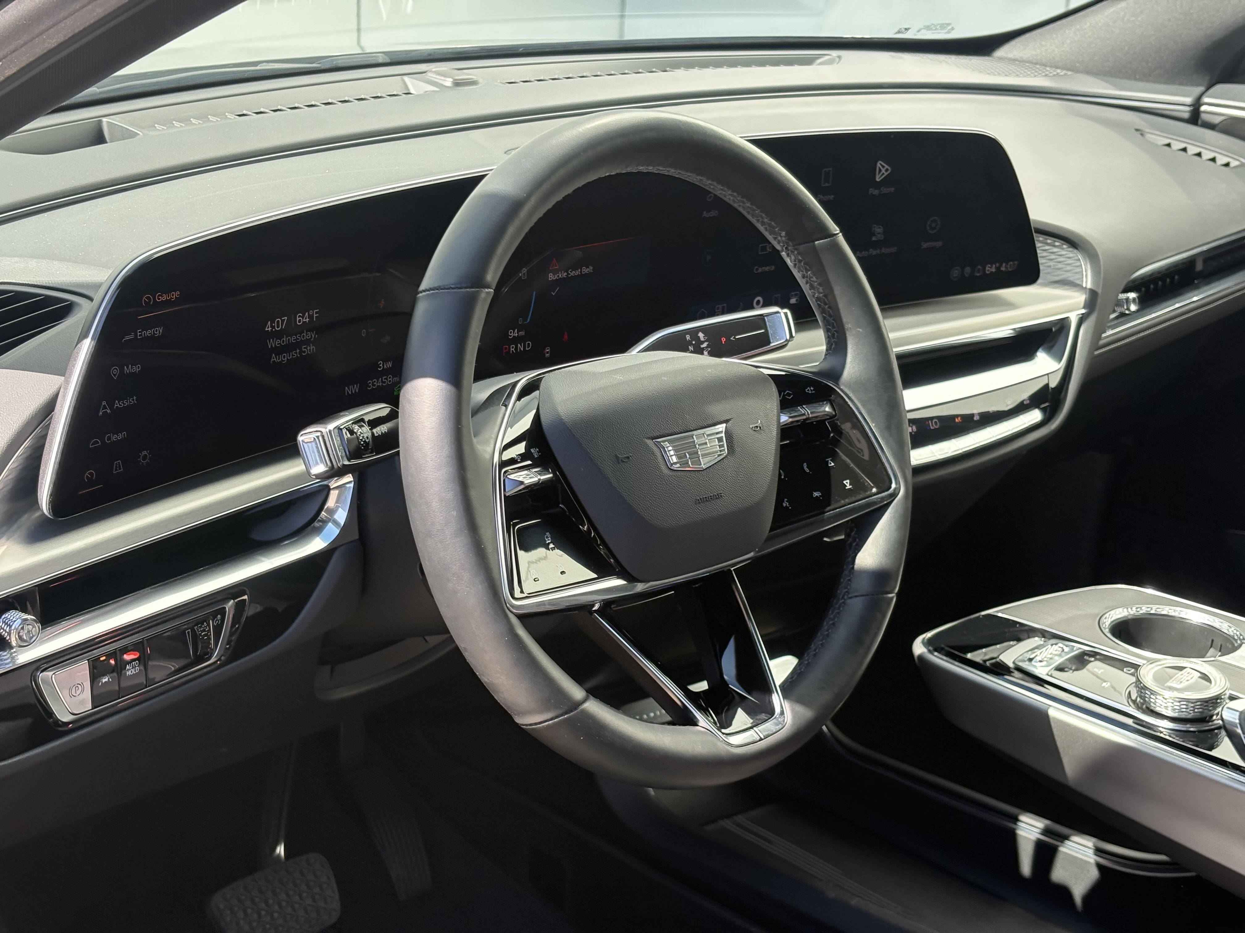 Used 2024 Cadillac Lyriq Sport AWD/4WD image 15