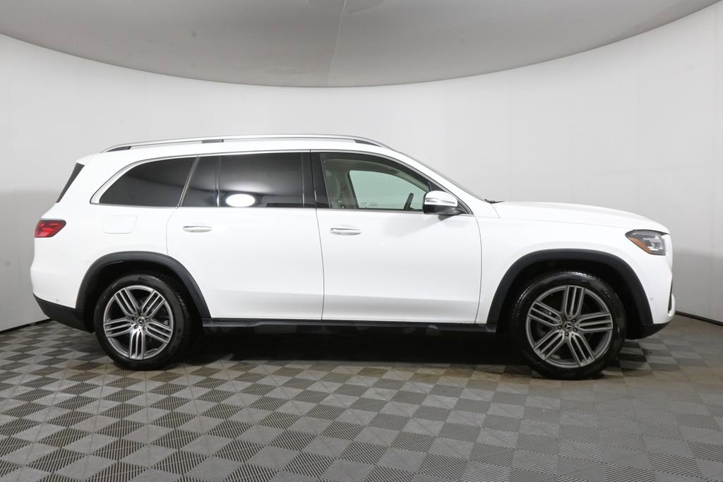 Used 2026 Mercedes-Benz GLS 450 4MATIC image 8