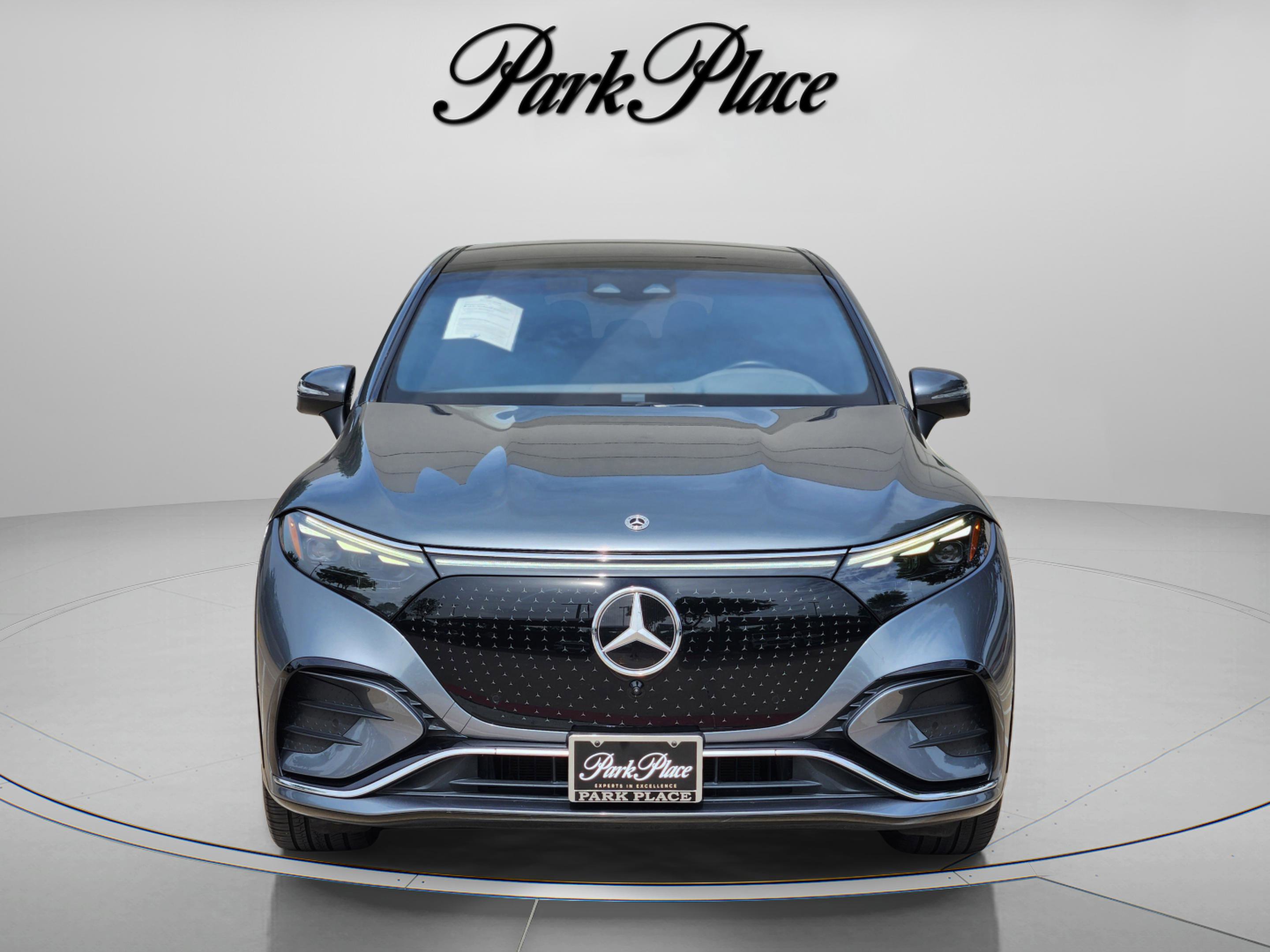 Certified 2023 Mercedes-Benz EQS 580 4MATIC SUV image 5