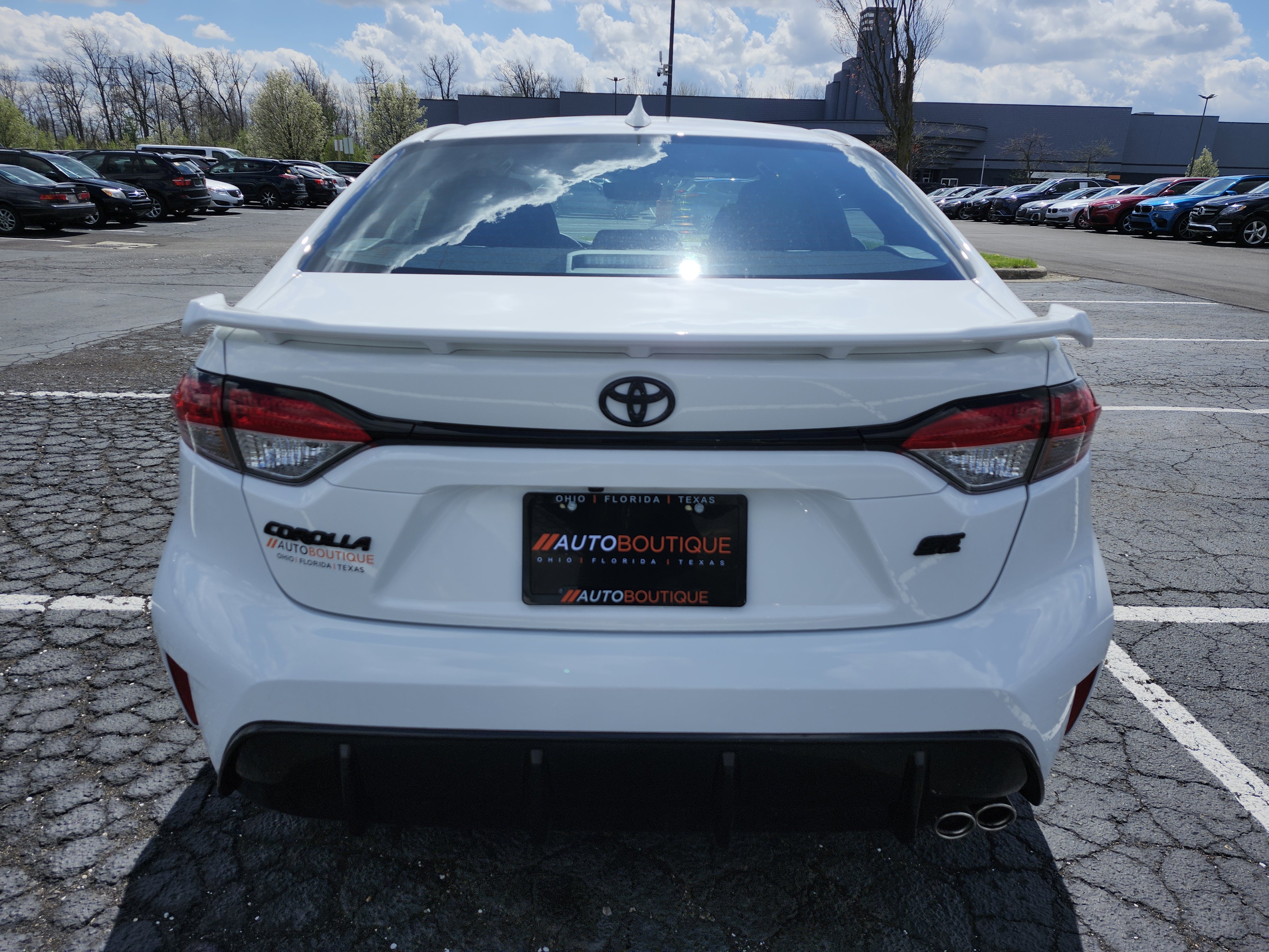 Used 2026 Toyota Corolla SE image 15