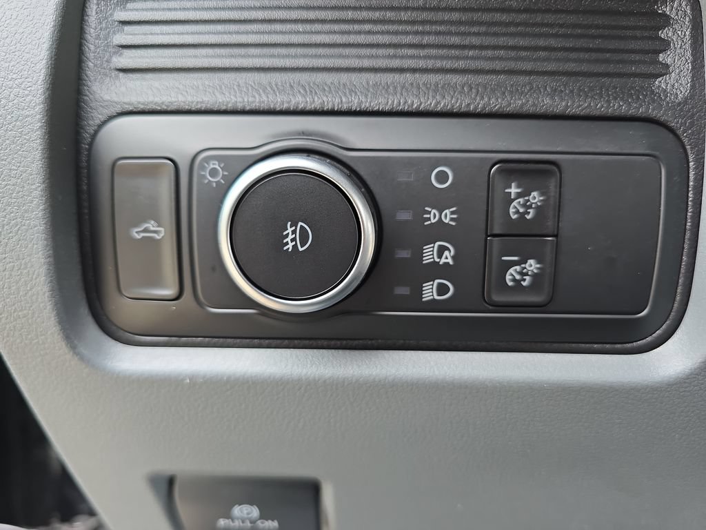Used 2025 Ford F350 XL w/ STX Appearance Package AWD/4WD image 25