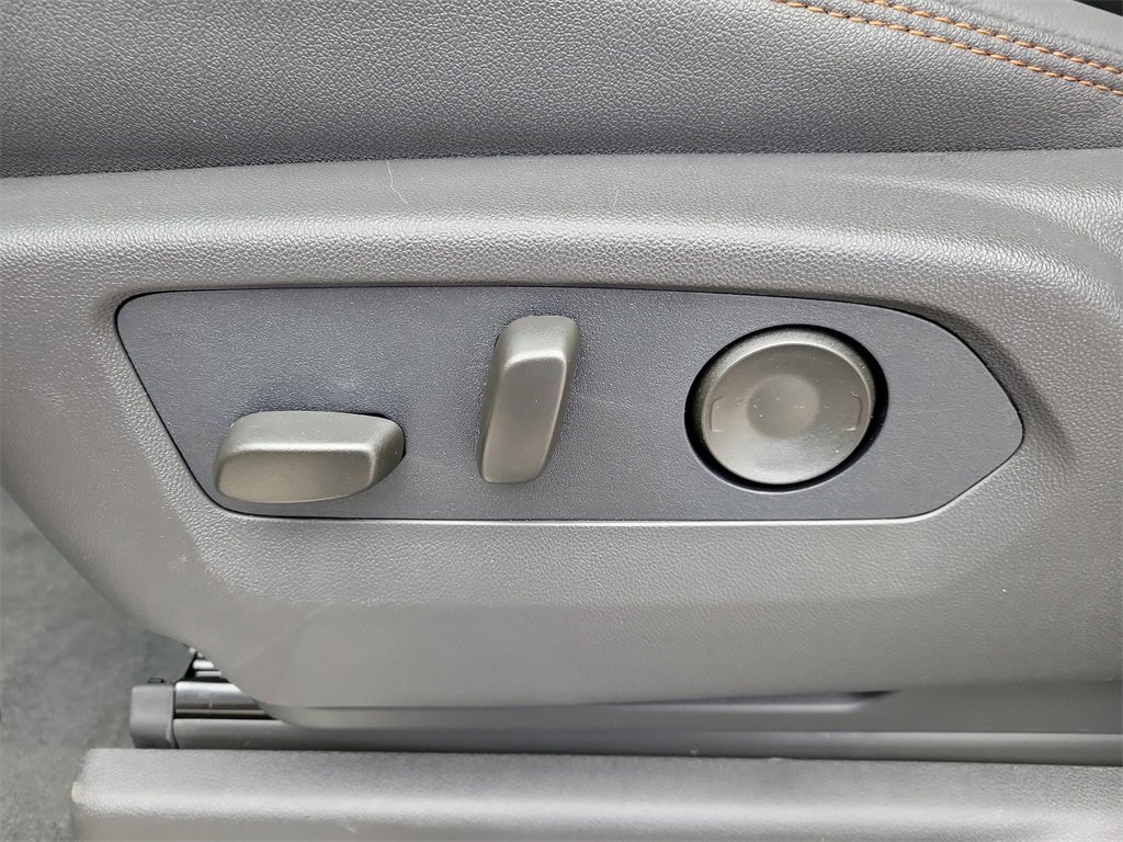 New 2026 GMC Sierra 2500 AT4 w/ AT4 Premium Plus Package image 24