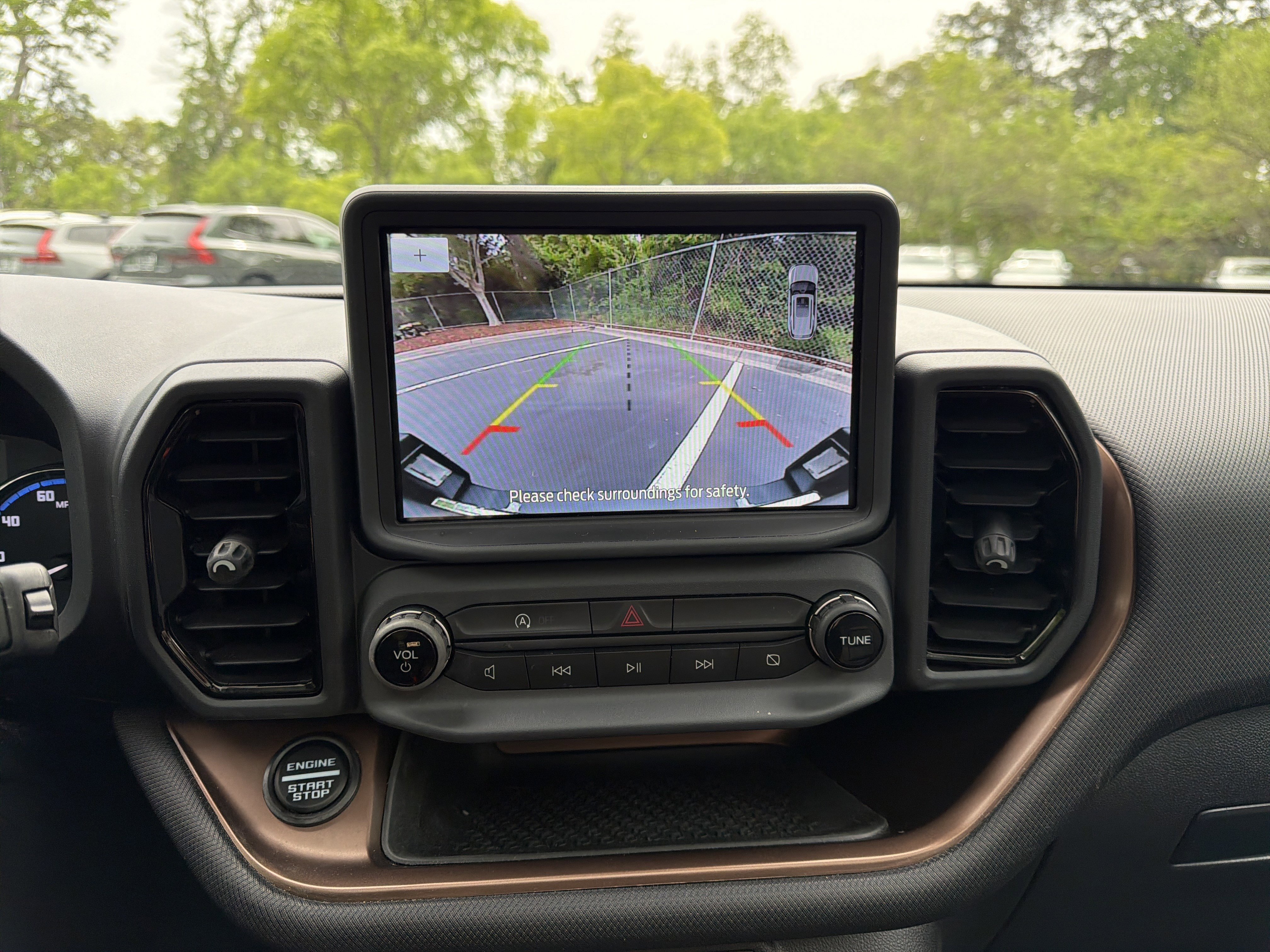 Used 2024 Ford Bronco Sport Outer Banks w/ Tech Package image 25