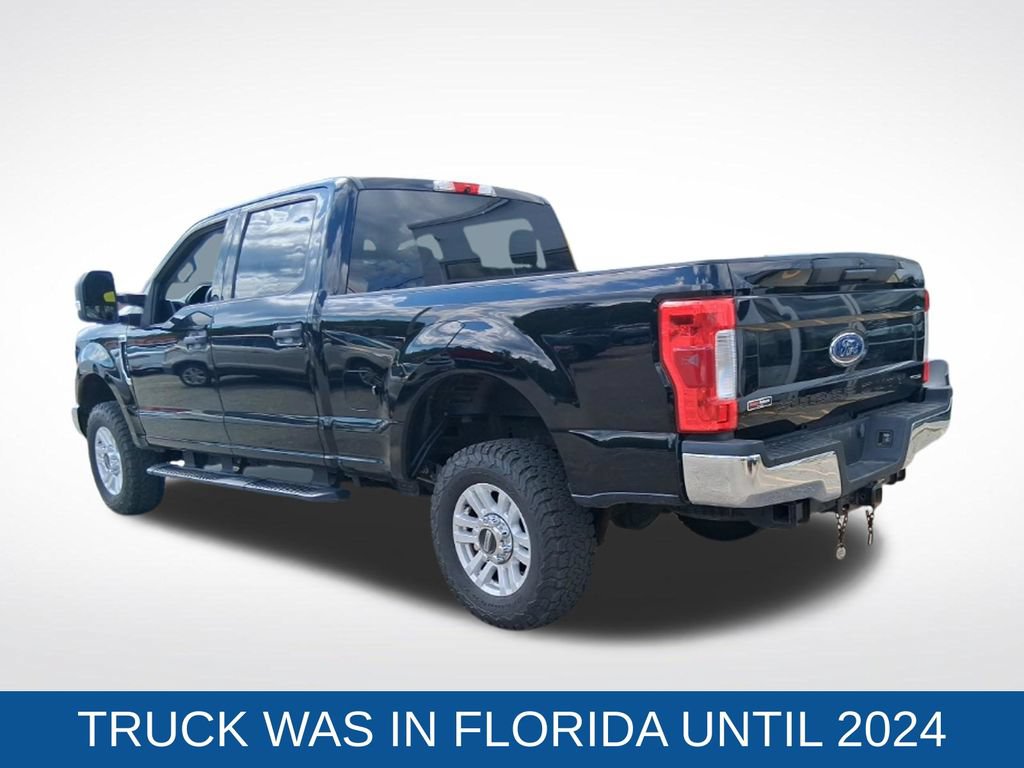Used 2017 Ford F250 XLT w/ FX4 Off-Road Package AWD/4WD image 5