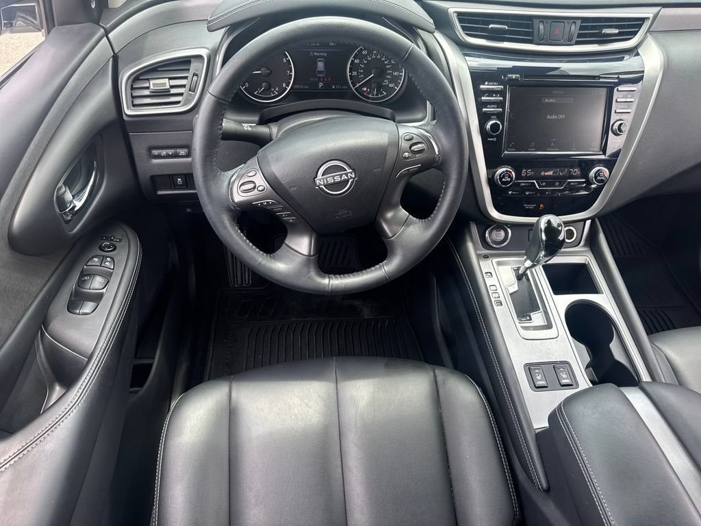 Used 2023 Nissan Murano SV w/ SV Midnight Edition Package FWD image 13