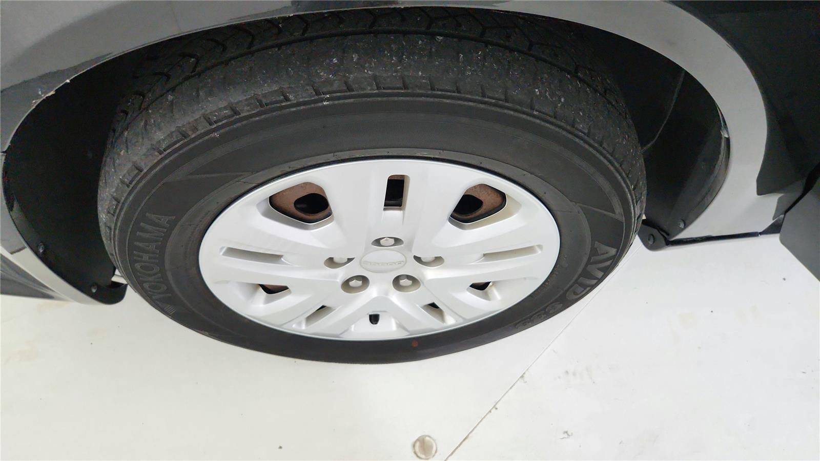Used 2020 Dodge Grand Caravan SE FWD image 26