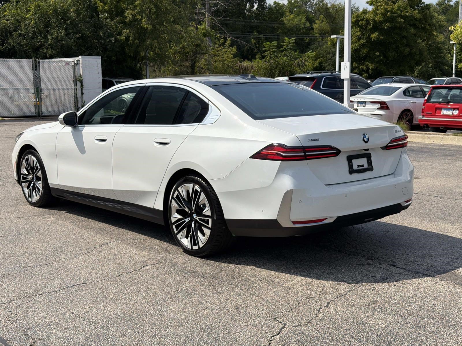 Used 2026 BMW 540i xDrive AWD/4WD image 7