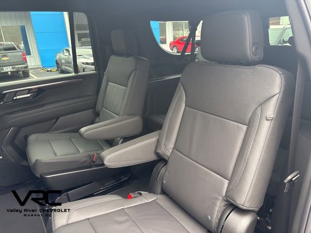 New 2026 Chevrolet Suburban LT w/ Comfort Package image 16