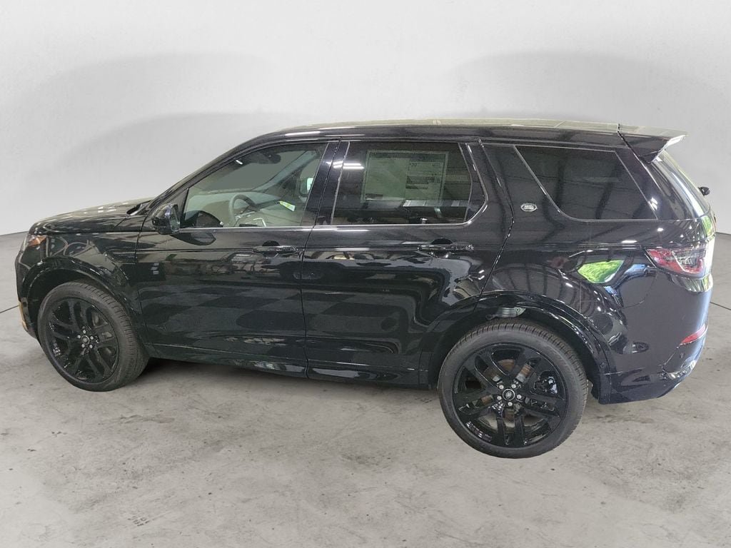 New 2025 Land Rover Discovery Sport Dynamic SE AWD/4WD image 2