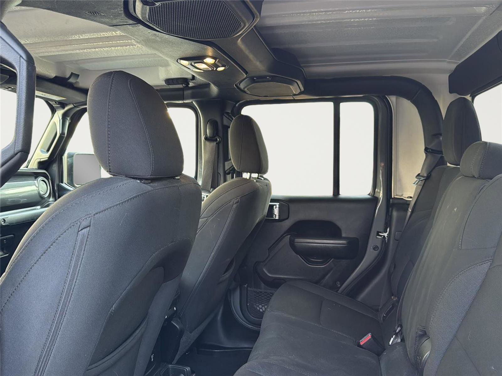Used 2022 Jeep Gladiator Sport image 29