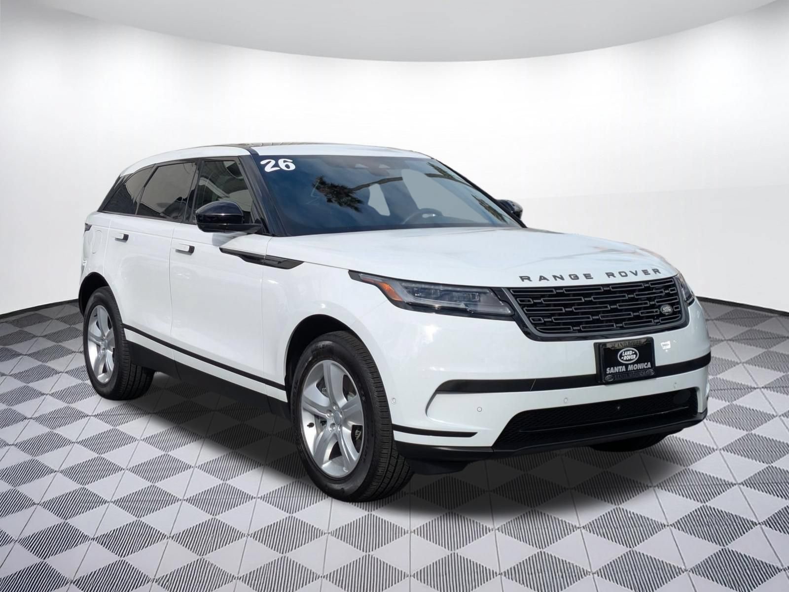 Used 2026 Land Rover Range Rover Velar S AWD/4WD image 3