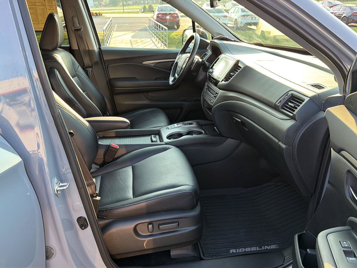Used 2023 Honda Ridgeline RTL-E image 13
