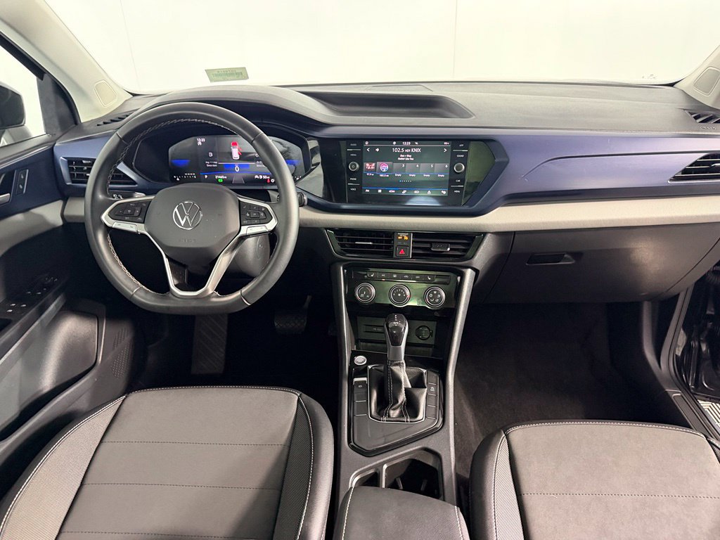 Used 2023 Volkswagen Taos SE w/ Panoramic Sunroof Package FWD image 14
