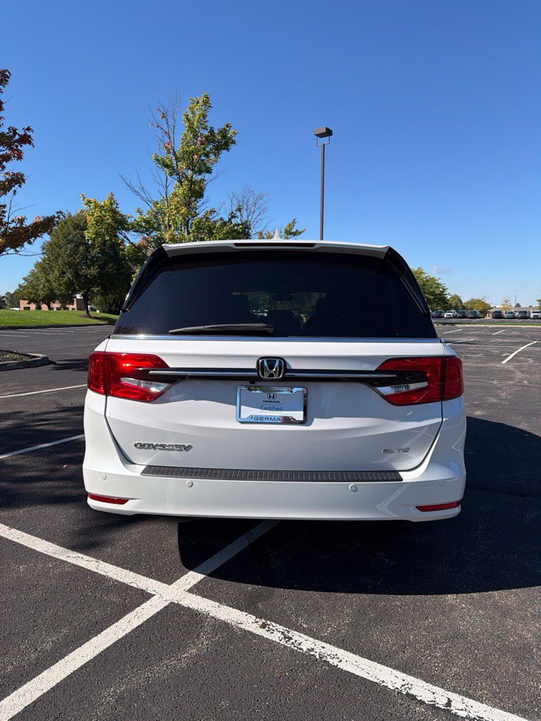 Certified 2024 Honda Odyssey Elite image 7