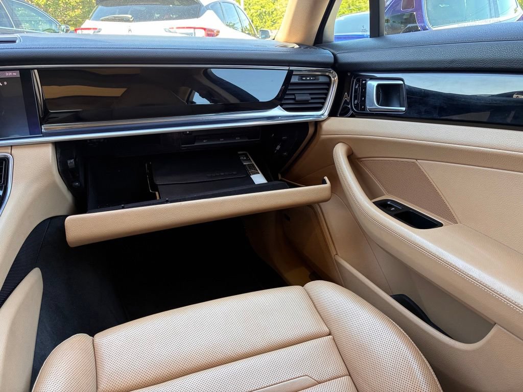 Used 2020 Porsche Panamera 4S AWD/4WD image 46