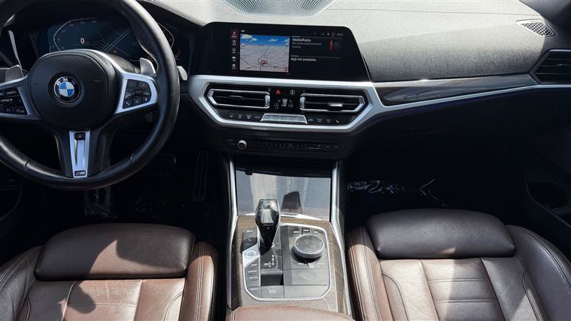 Used 2020 BMW 330i xDrive Sedan w/ M Sport Package AWD/4WD image 28