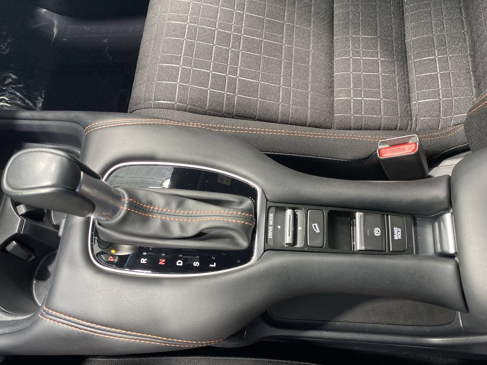 Used 2025 Honda HR-V Sport image 19