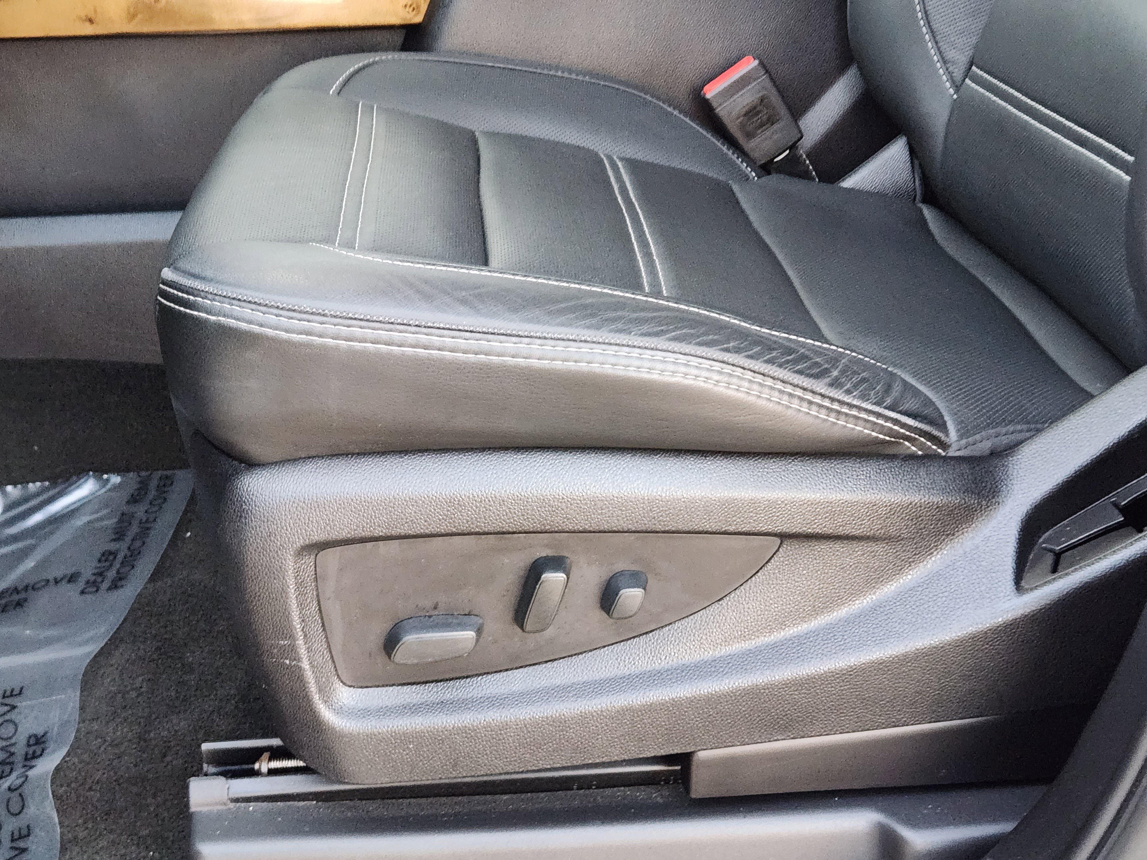 Used 2017 GMC Yukon Denali w/ Open Road Package image 25