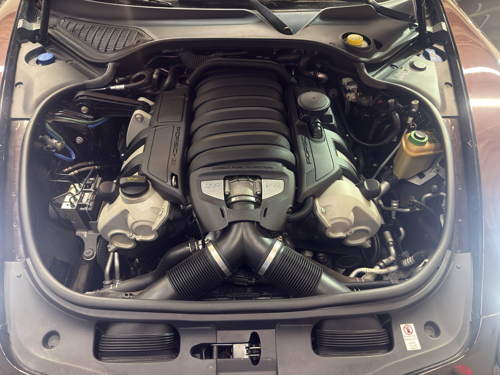 Used 2010 Porsche Panamera S RWD image 34