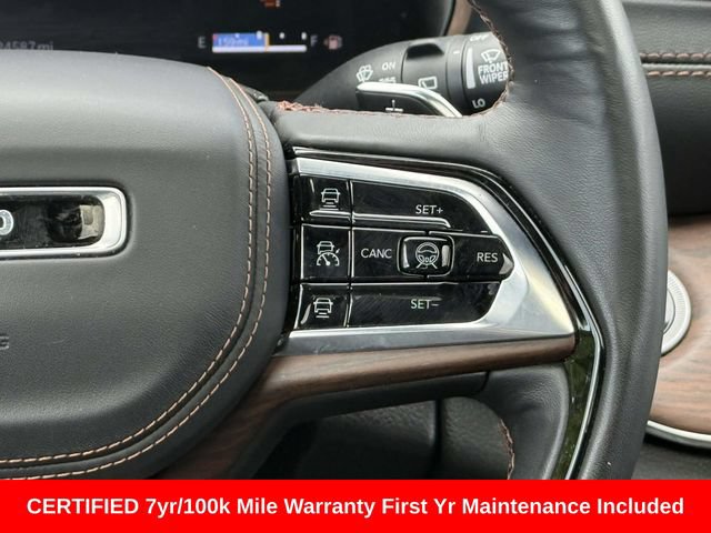 Used 2025 Jeep Grand Cherokee Summit w/ Obsidian Package AWD/4WD image 23