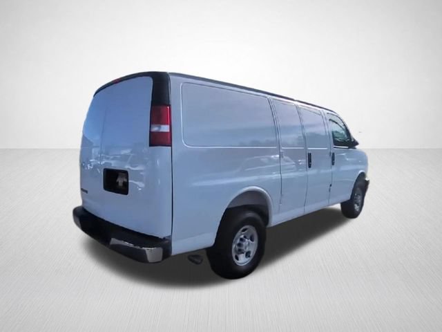 New 2025 Chevrolet Express 2500 w/ Driver Convenience Package RWD image 10