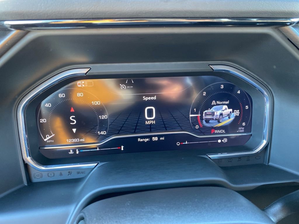 Used 2025 GMC Sierra 2500 AT4 image 17