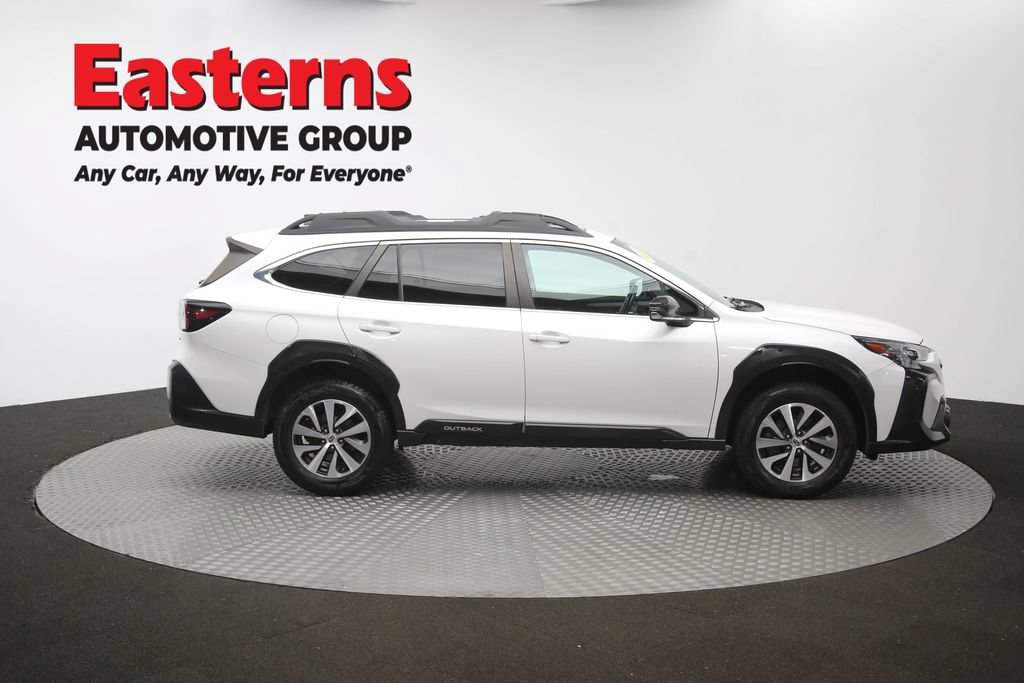 Used 2023 Subaru Outback Premium AWD/4WD image 45