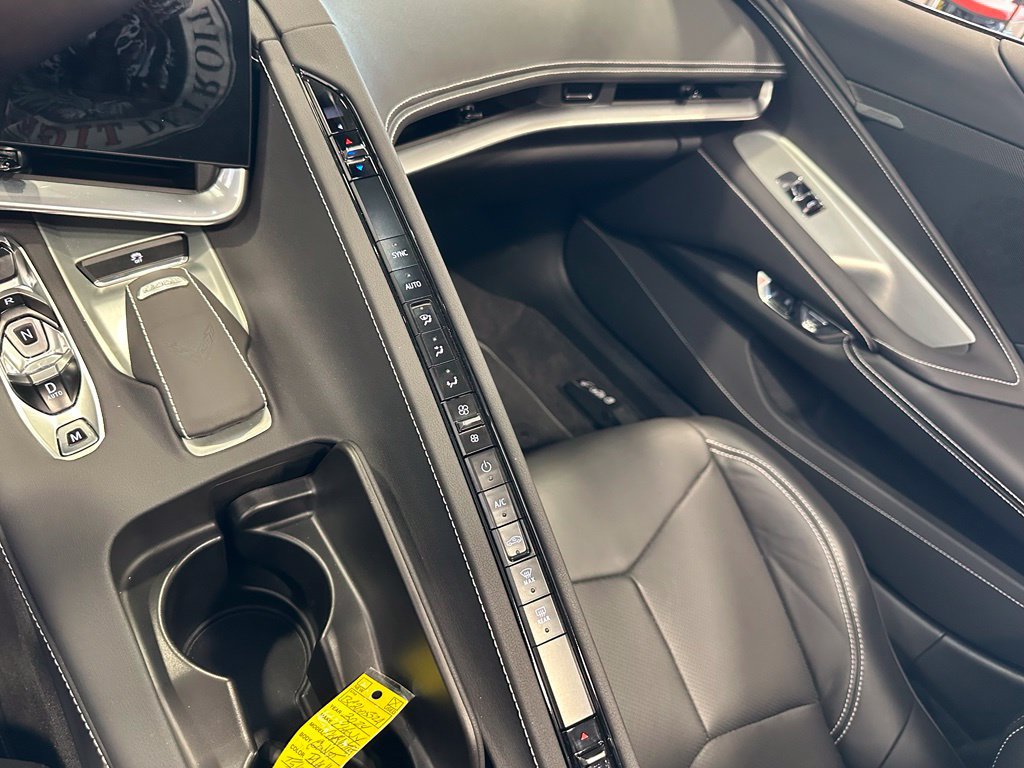 Used 2024 Chevrolet Corvette Stingray Convertible w/ Z51 Performance Package RWD image 15