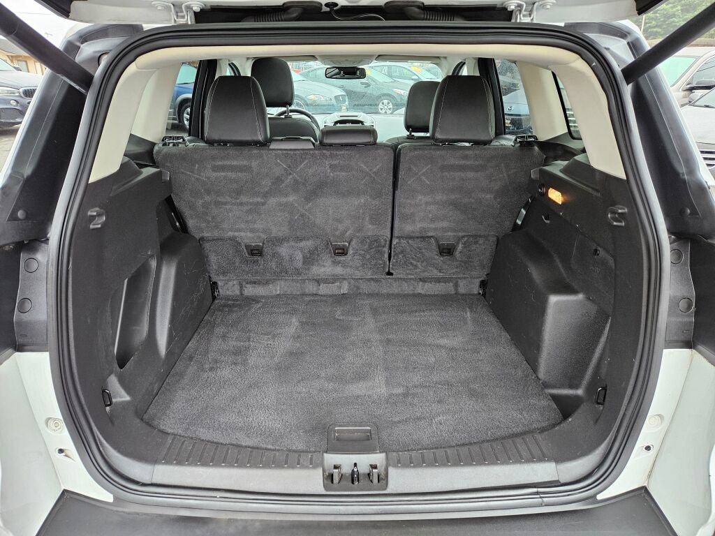 Used 2018 Ford Escape SEL w/ Ford Safe & Smart Package image 10