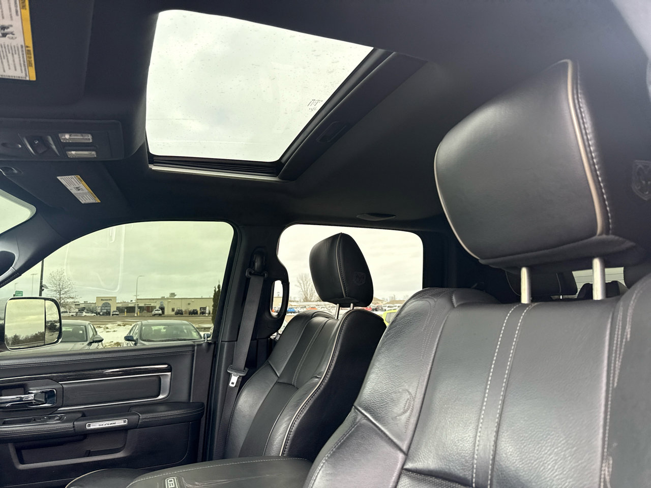 Used 2016 RAM 2500 Limited image 26