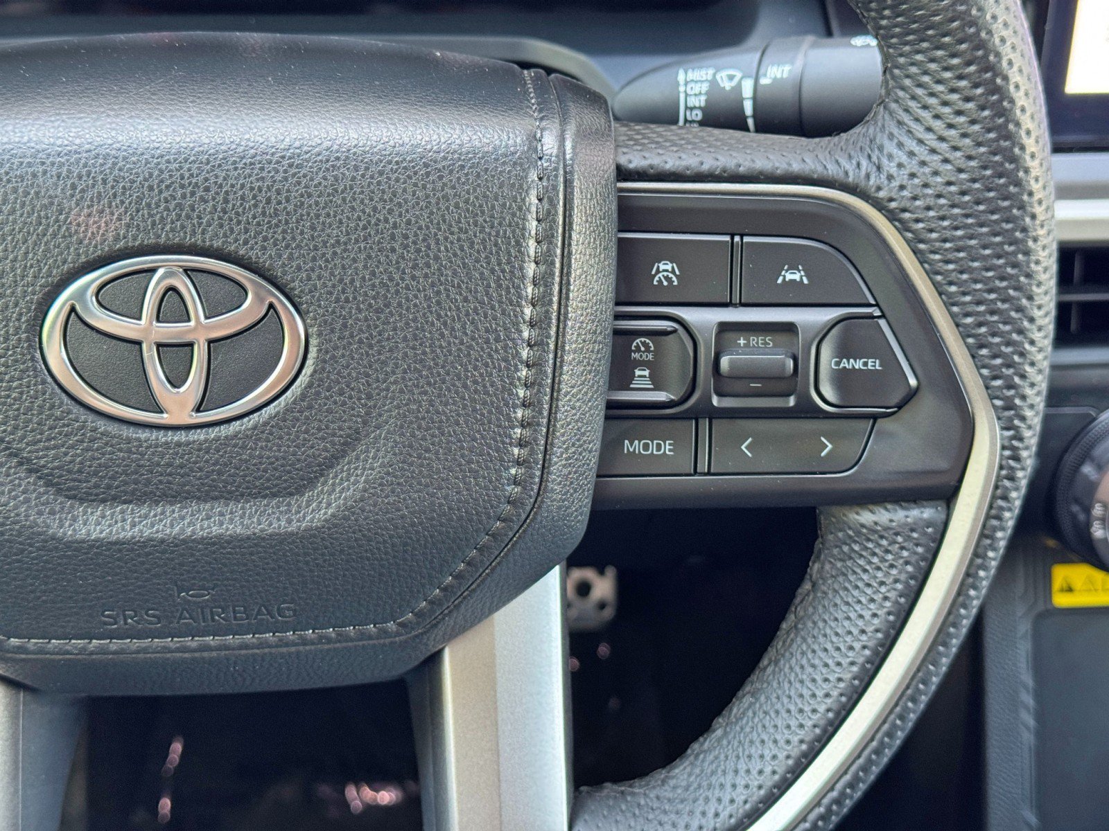 Used 2024 Toyota Tacoma TRD Sport w/ TRD Sport Premium Package AWD/4WD image 22