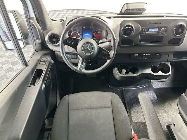 Used 2025 Mercedes-Benz Sprinter 2500 image 12