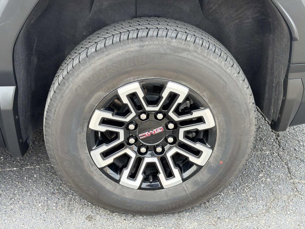 Used 2026 GMC Sierra EV Elevation image 11