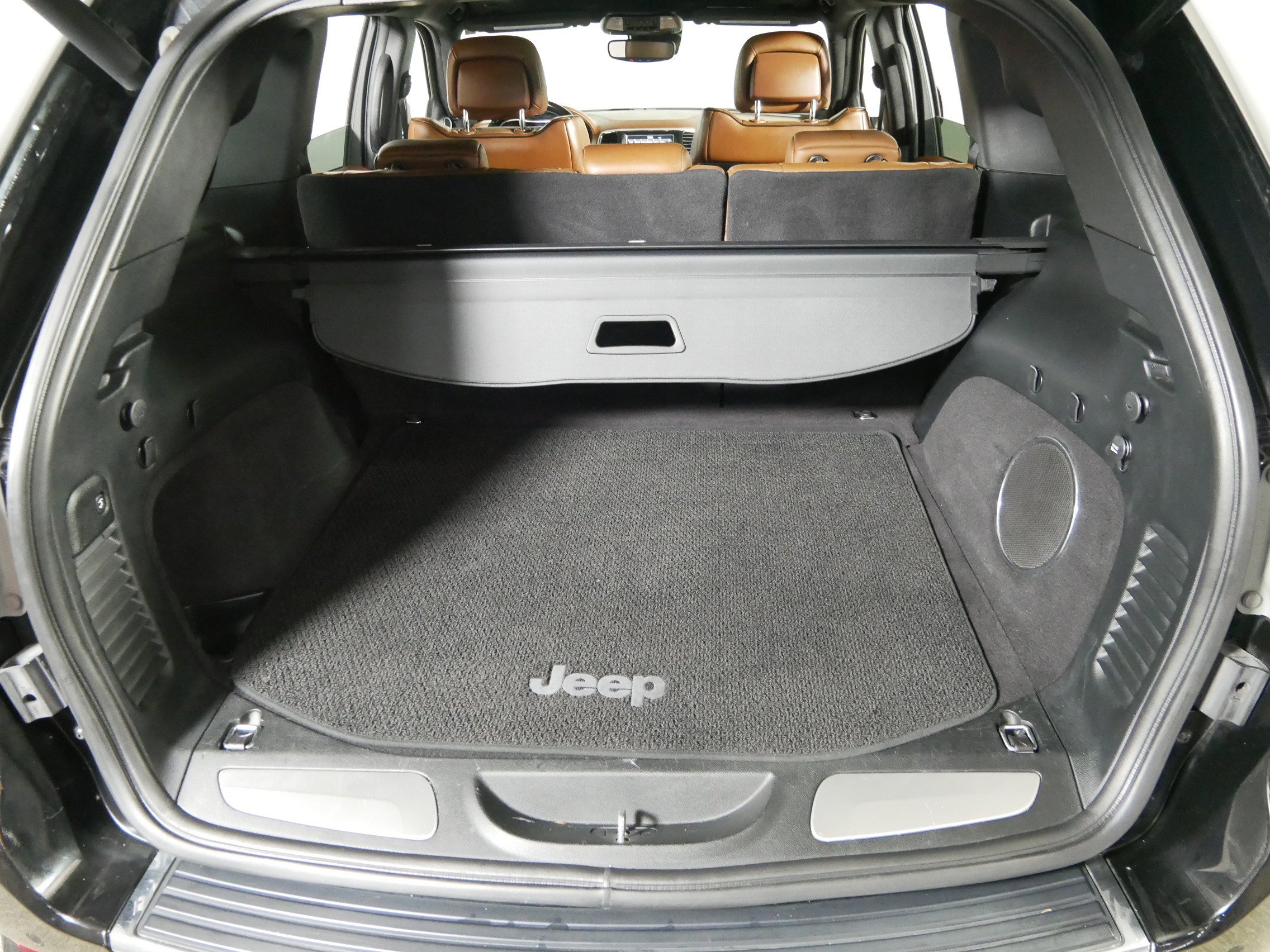 Used 2018 Jeep Grand Cherokee Summit image 18